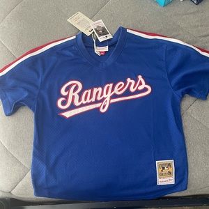 Rangers Nolan Ryan Adult Large Mitchell and Ness jersey. Very good condition.